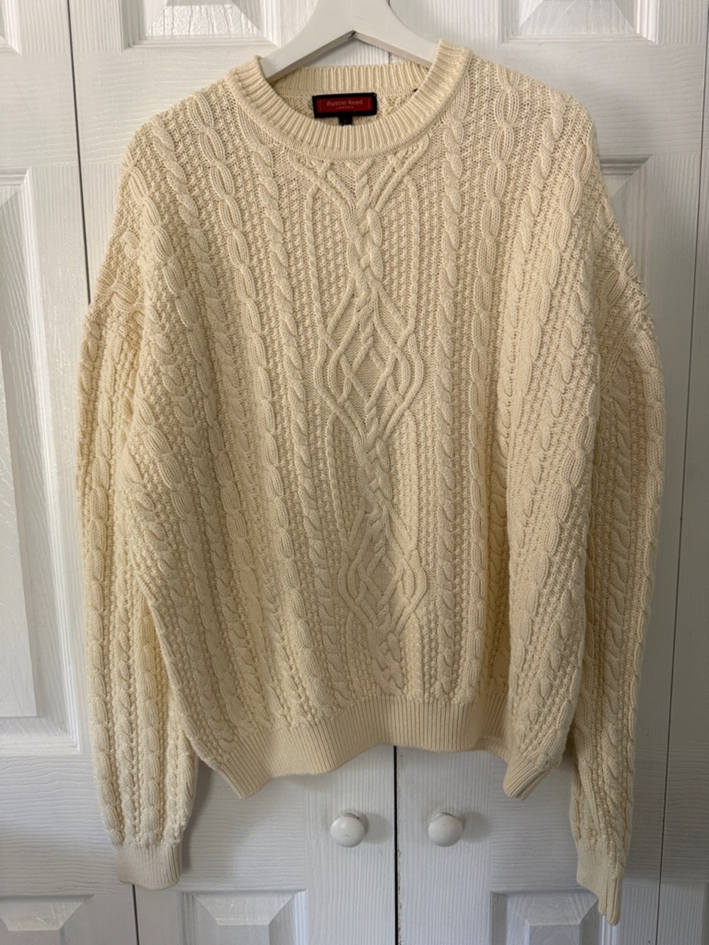 Austin Reed Cream Cable-Knit Crewneck Men’s Sweater Sz XL